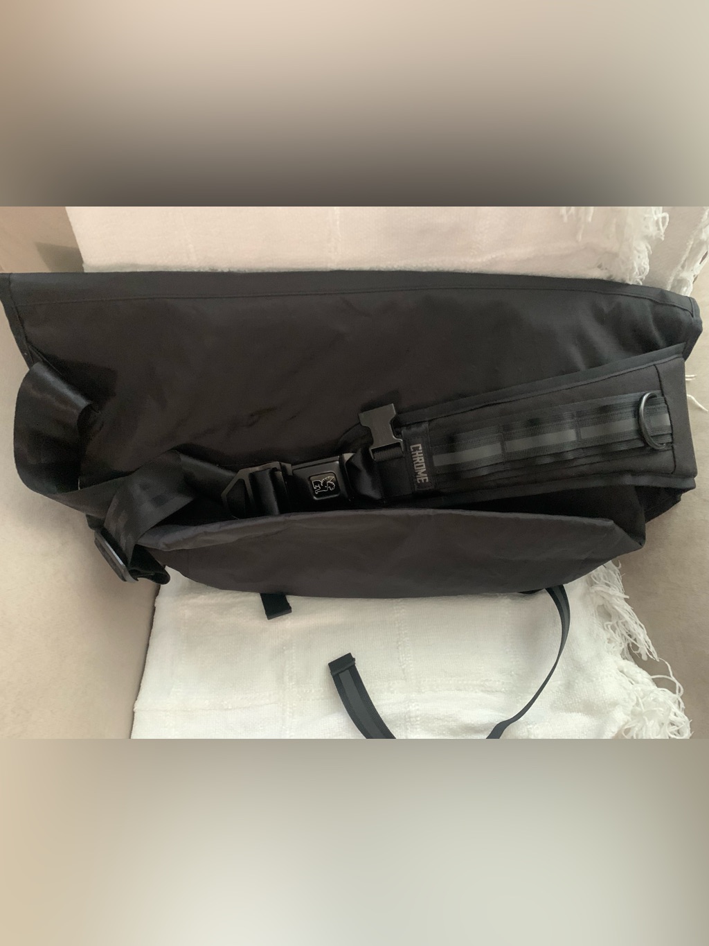 Chrome Citizen Messenger Bag — image 2 of 8
